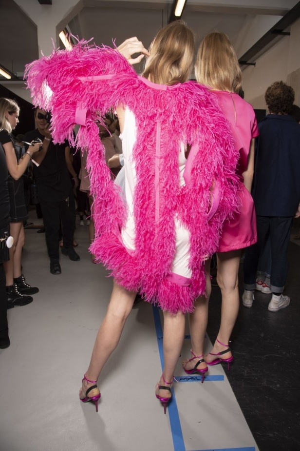 مجموعة No. 21 للأزياء الجاهزة لربيع وصيف ٢٠١٩ !