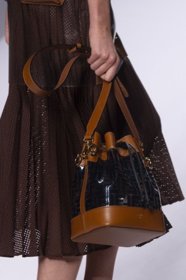 مجموعة Fendi لربيع وصيف 2019