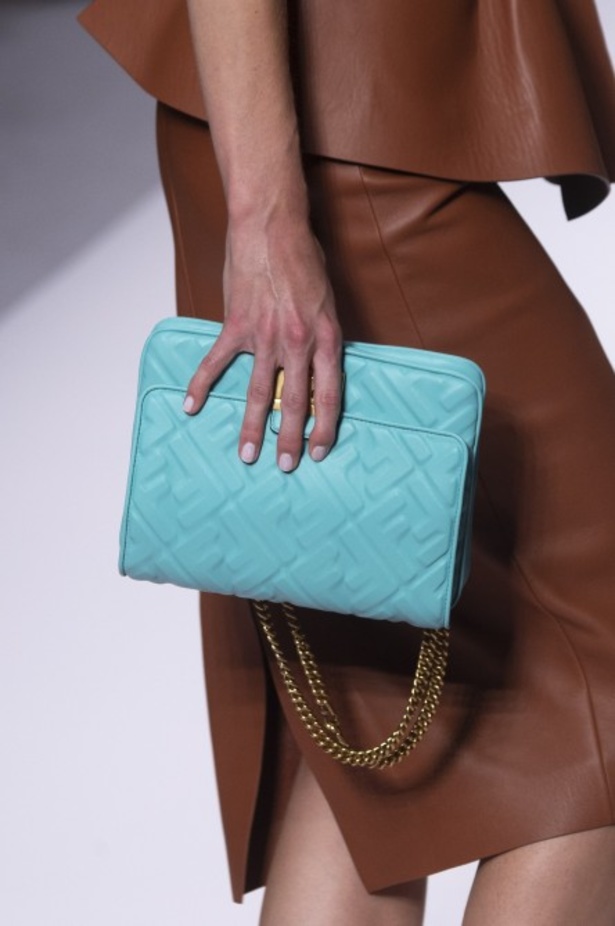 مجموعة Fendi لربيع وصيف 2019