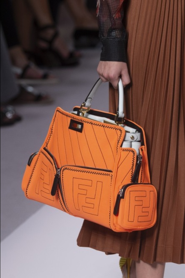 مجموعة Fendi لربيع وصيف 2019