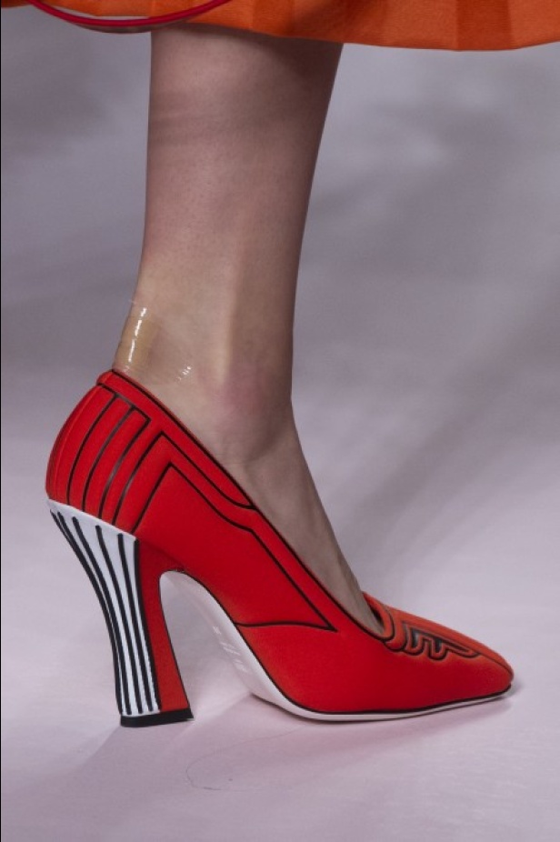 مجموعة Fendi لربيع وصيف 2019