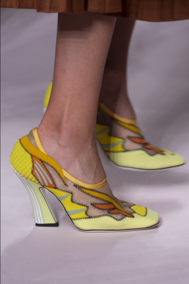 مجموعة Fendi لربيع وصيف 2019