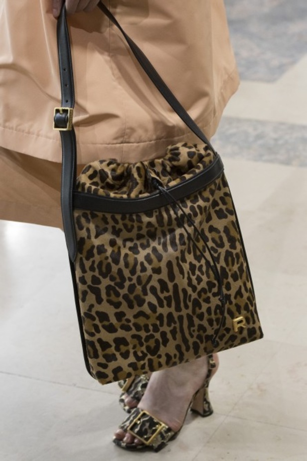 مجموعة Rochas لربيع وصيف 2019