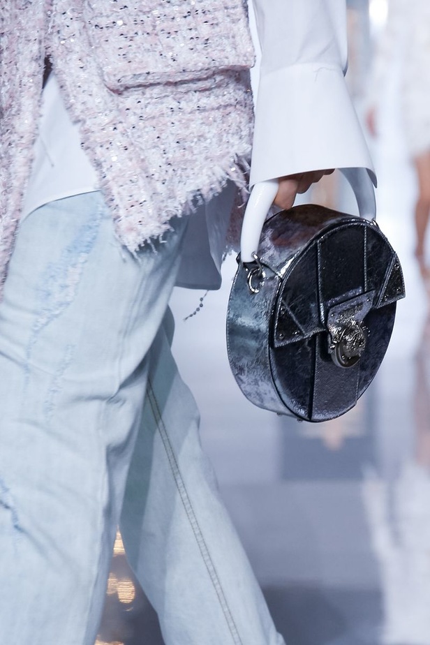 عرض أزياء Balmain لربيع وصيف 2019