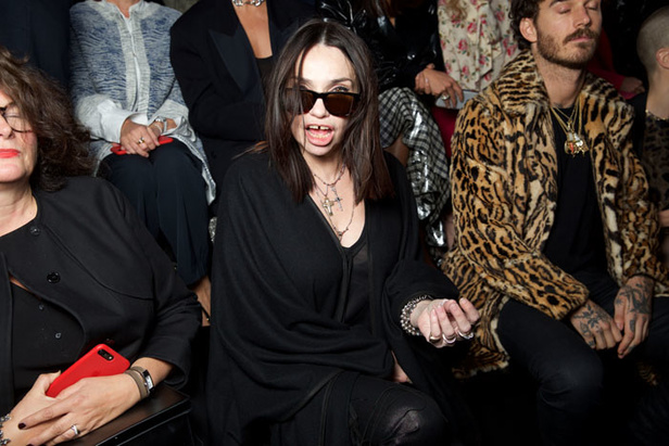 مجموعة Saint Laurent لربيع وصيف 2019