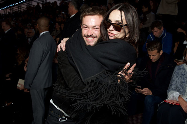 مجموعة Saint Laurent لربيع وصيف 2019