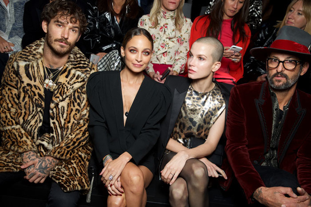 مجموعة Saint Laurent لربيع وصيف 2019