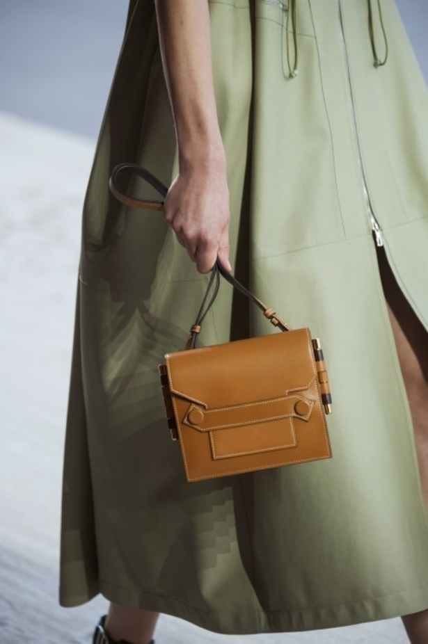 عرض Hermès لربيع وصيف 2019