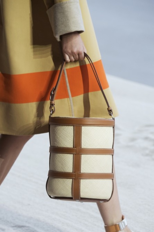عرض Hermès لربيع وصيف 2019