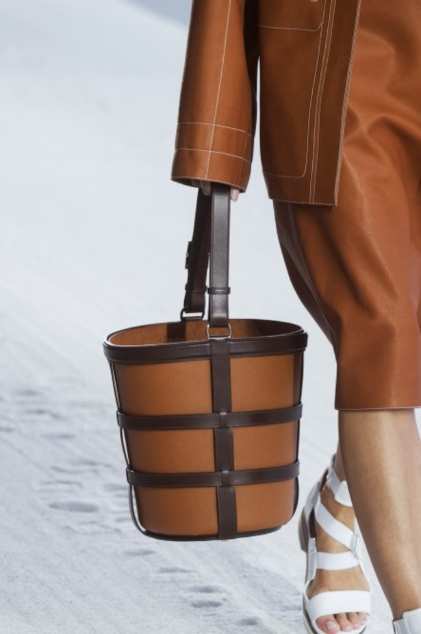 عرض Hermès لربيع وصيف 2019