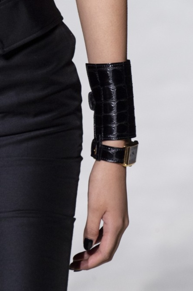 توم فورد يفتتح أسبوع الموضة النيويوركي بعرض كلاسيكي فاخر