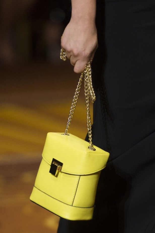 مجموعة Christian Siriano للألبسة الجاهزة لربيع 2019