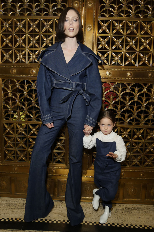 مجموعة Christian Siriano للألبسة الجاهزة لربيع 2019