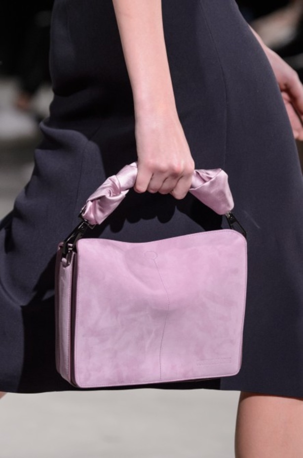 عرض أزياء Cushnie et Ochs لخريف وشتاء 2018 !