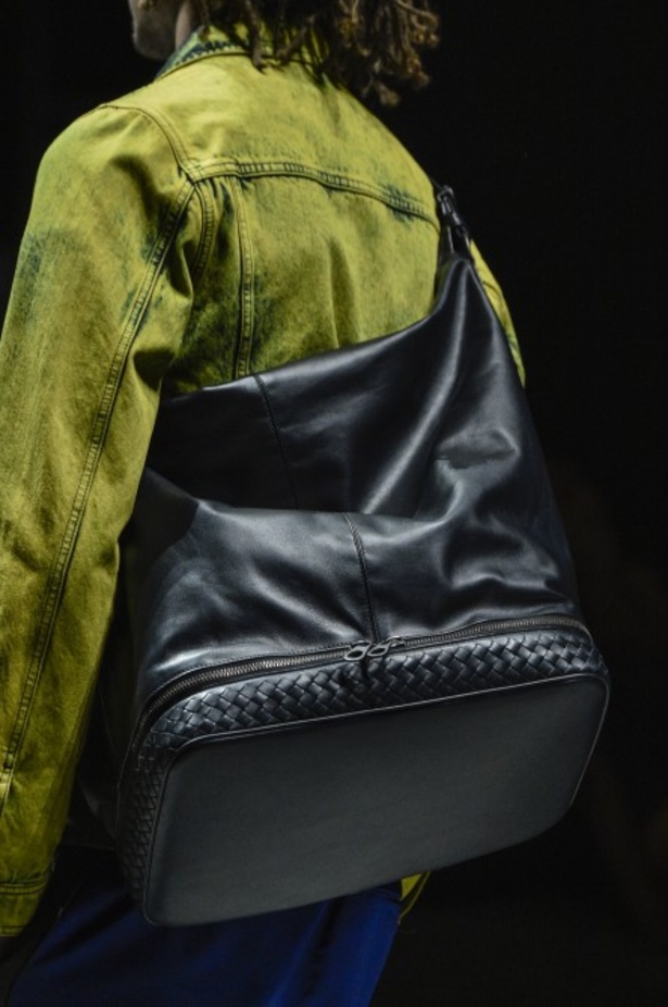 عرض ازياء مجموعة بوتيغا فينيتا لخريف وشتاء 2018