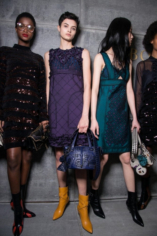 عرض ازياء مجموعة بوتيغا فينيتا لخريف وشتاء 2018