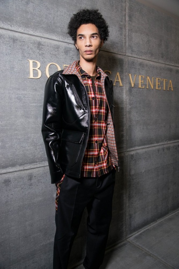 عرض ازياء مجموعة بوتيغا فينيتا لخريف وشتاء 2018