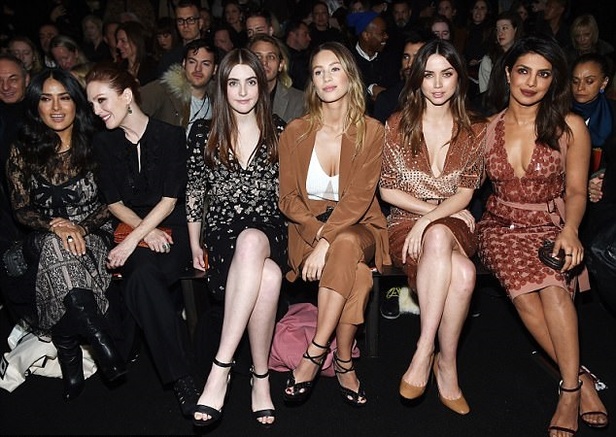 عرض ازياء مجموعة بوتيغا فينيتا لخريف وشتاء 2018