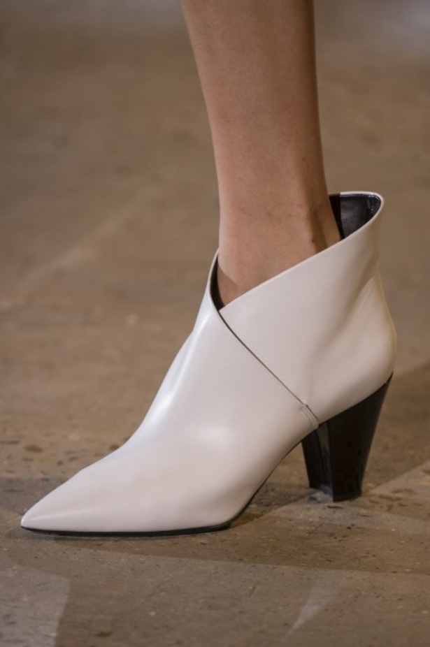 مجموعة Self Portrait لخريف 2018