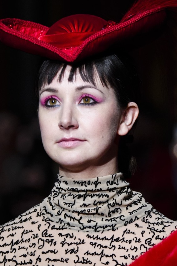 عرض أزياء كريستيان سيريانو لموسم خريف وشتاء 2018