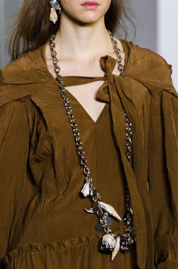 عرض أزياء 3.1 Phillip Lim لخريف وشتاء ٢٠١٨ !