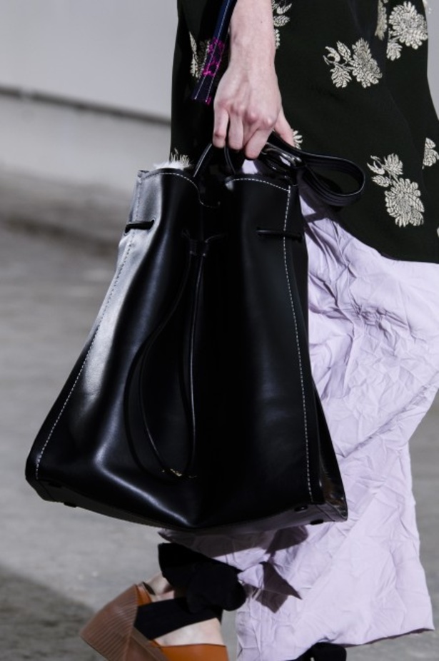 عرض أزياء 3.1 Phillip Lim لخريف وشتاء ٢٠١٨ !