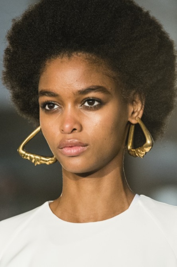 مجموعة ديريك لام للألبسة الجاهزة لخريف و شتاء 2018