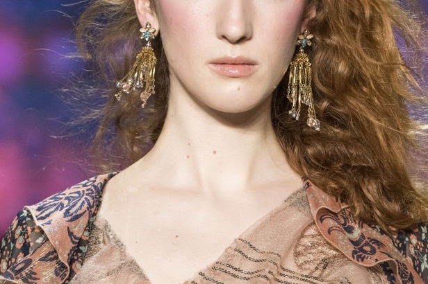 مجموعة "أنا سوي" لموسم خريف وشتاء 2018-2019