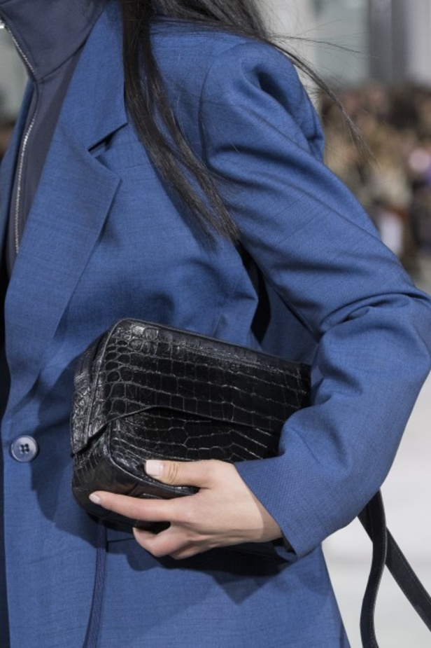 عرض أزياء تيبي لموسم خريف وشتاء 2018