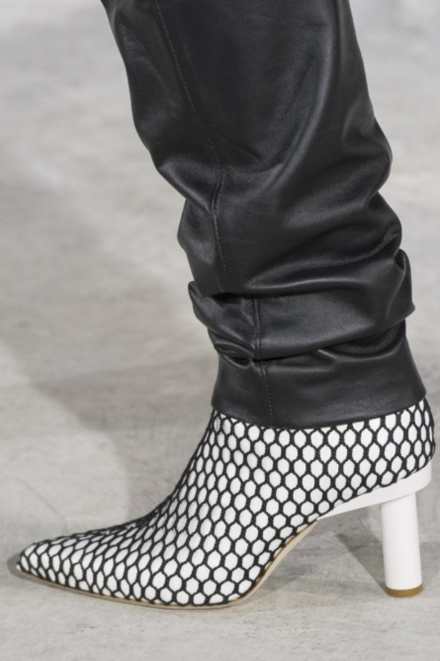 عرض أزياء تيبي لموسم خريف وشتاء 2018