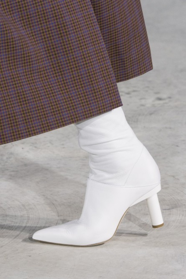 عرض أزياء تيبي لموسم خريف وشتاء 2018