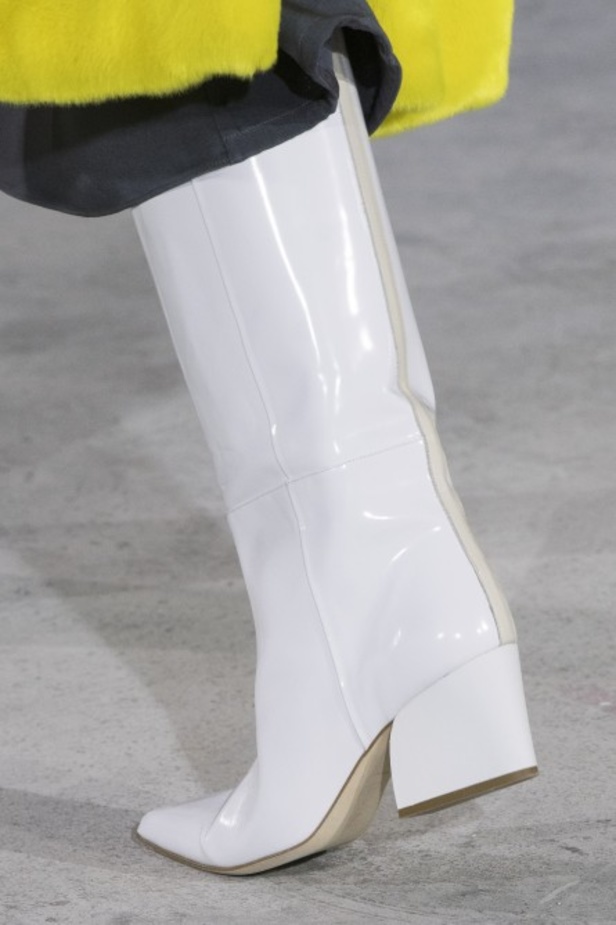 عرض أزياء تيبي لموسم خريف وشتاء 2018