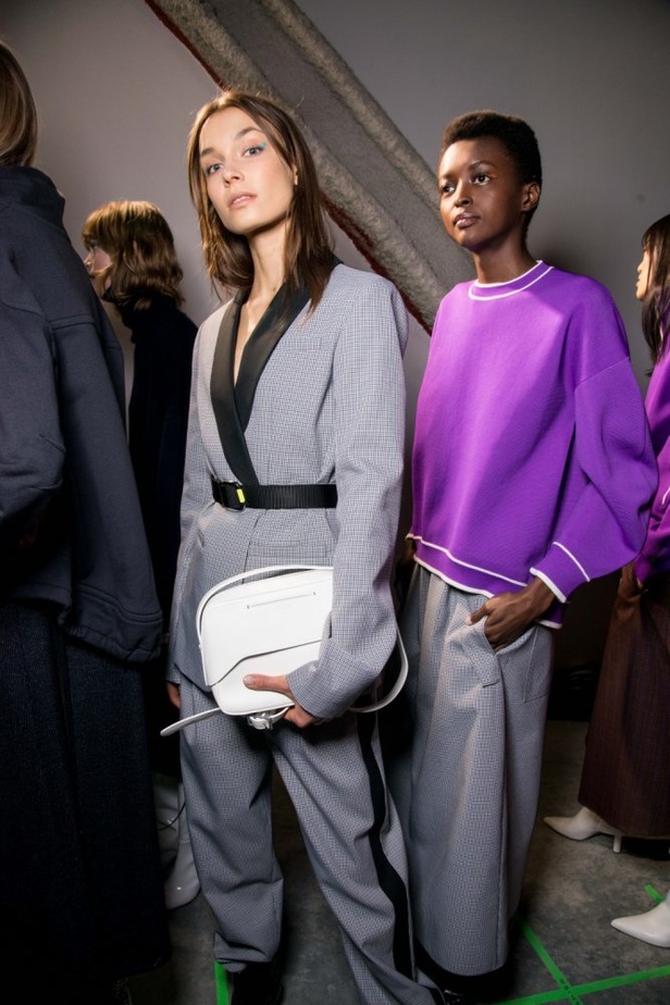 عرض أزياء تيبي لموسم خريف وشتاء 2018