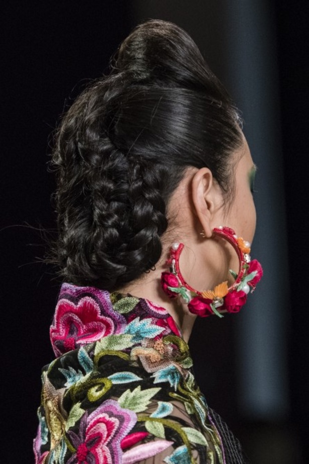 عرض أزياء Naeem Khan لخريف وشتاء ٢٠١٩ !