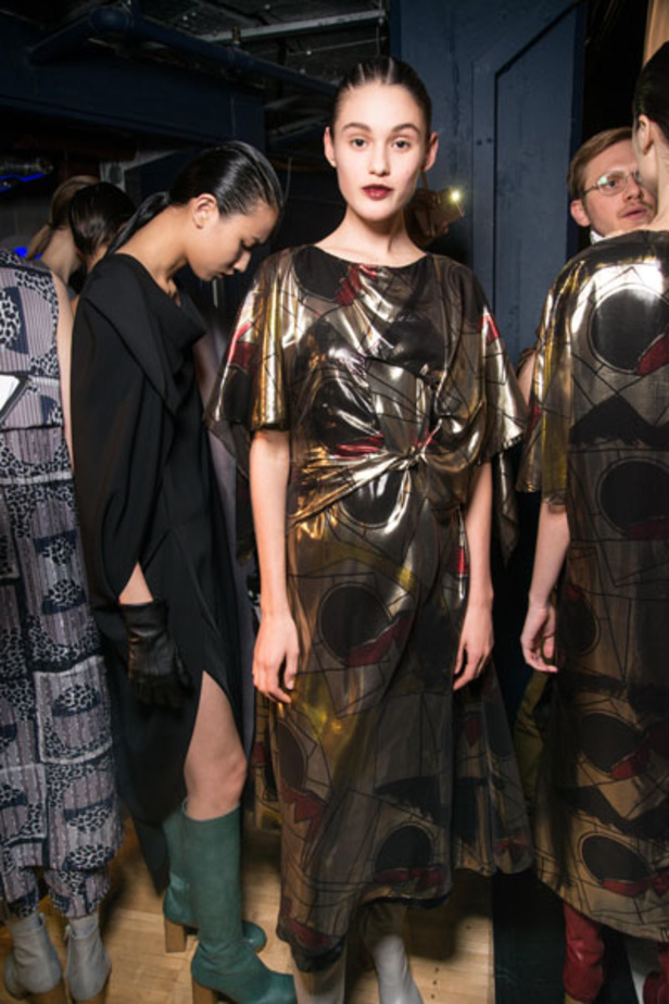 مجموعة Chalayan لخريف و شتاء 2018