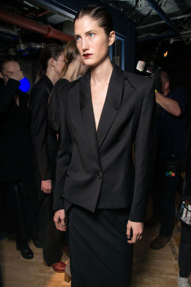 مجموعة Chalayan لخريف و شتاء 2018