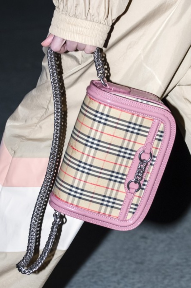 مجموعة بربري من أسبوع الموضة في لندن