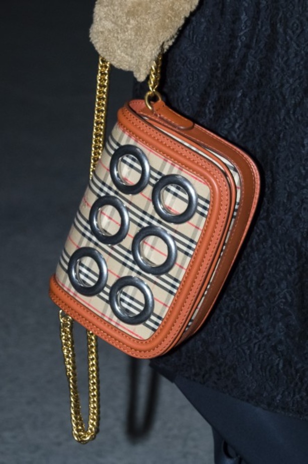 مجموعة بربري من أسبوع الموضة في لندن