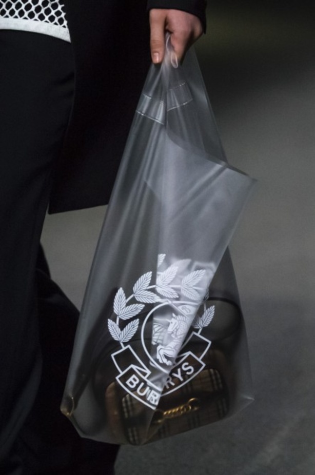 مجموعة بربري من أسبوع الموضة في لندن