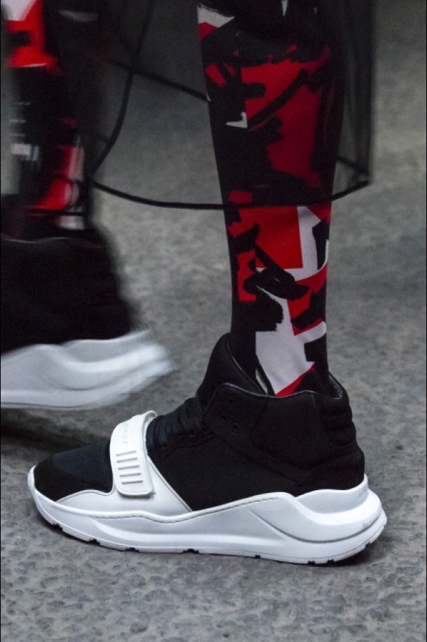 مجموعة بربري من أسبوع الموضة في لندن