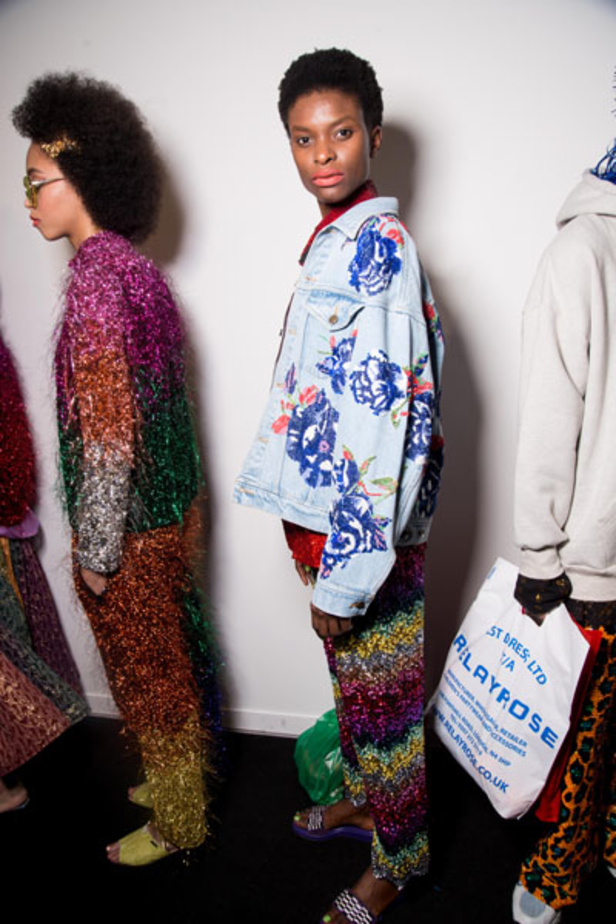 مجموعة Ashish للألبسة الجاهزة لخريف و شتاء 2018