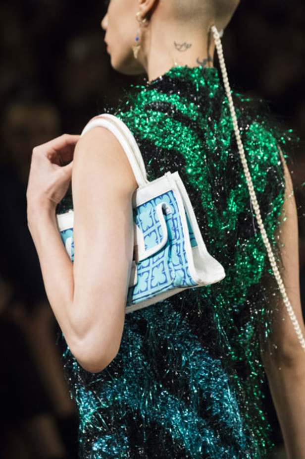 مجموعة Ashish للألبسة الجاهزة لخريف و شتاء 2018