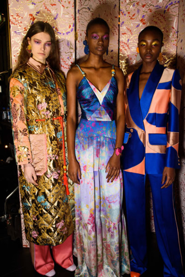 عرض ازياء بيتر بيلوتو لموسم خريف وشتاء 2018