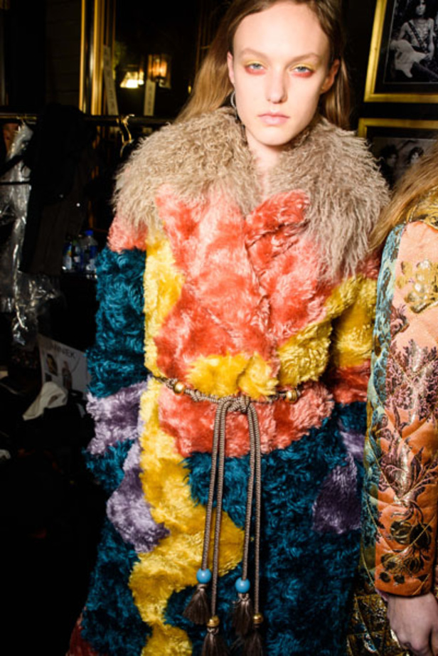 عرض ازياء بيتر بيلوتو لموسم خريف وشتاء 2018