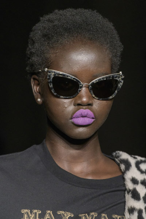 عرض أزياء Max Mara لخريف وشتاء 2018!