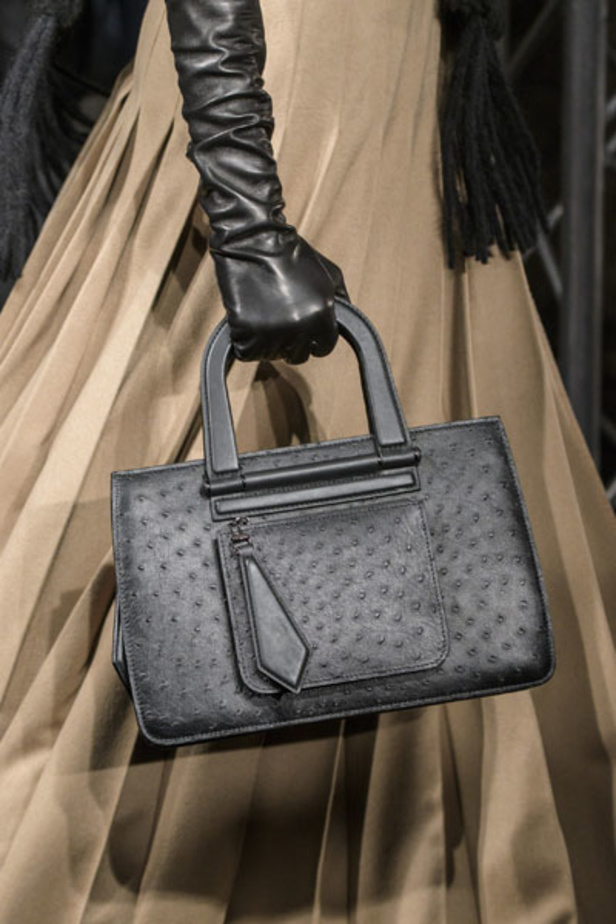 عرض أزياء Max Mara لخريف وشتاء 2018!