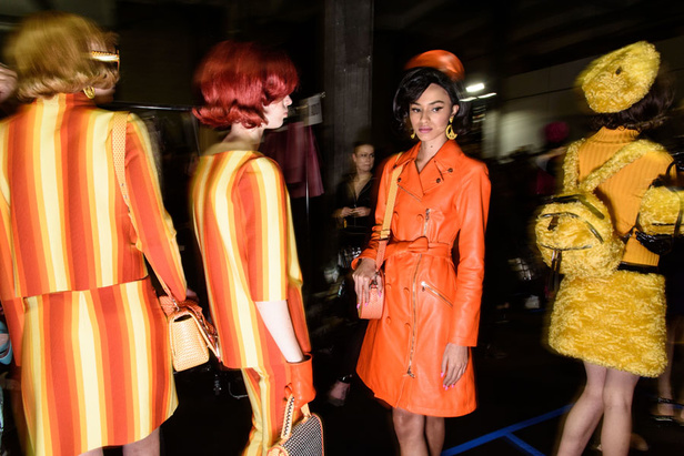 عرض ازياء موسكينو لخريف وشتاء 2018