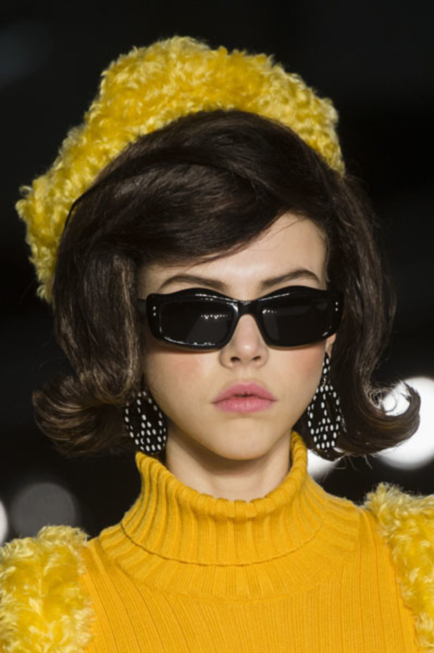 عرض ازياء موسكينو لخريف وشتاء 2018