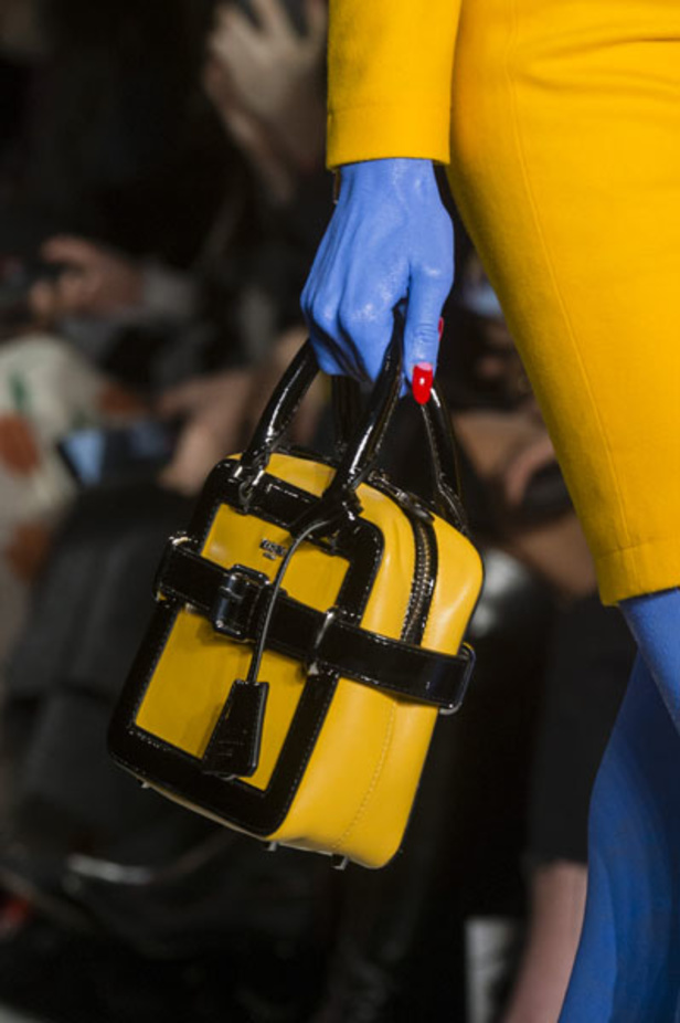 عرض ازياء موسكينو لخريف وشتاء 2018