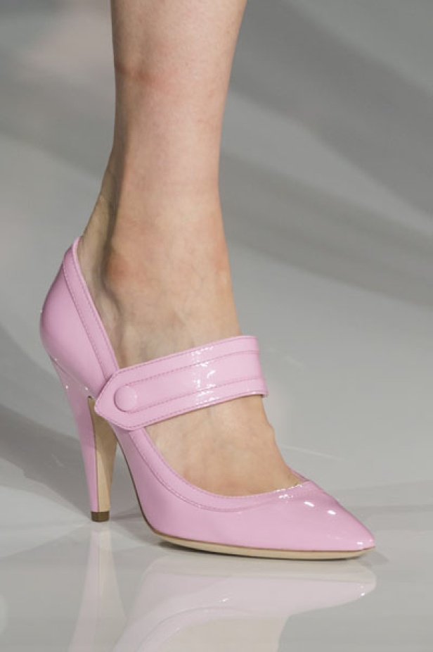 عرض ازياء موسكينو لخريف وشتاء 2018